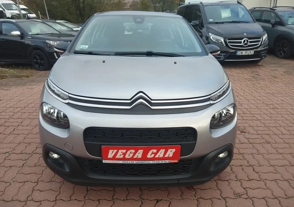 Citroen C3 cena 52900 przebieg: 56193, rok produkcji 2019 z Wałbrzych małe 211